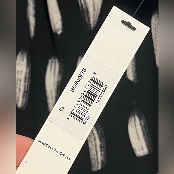 MAGGY LONDON • ABSTRACT PRINT • TIERED MIDI DRESS • NWT - Picture 7 of 8